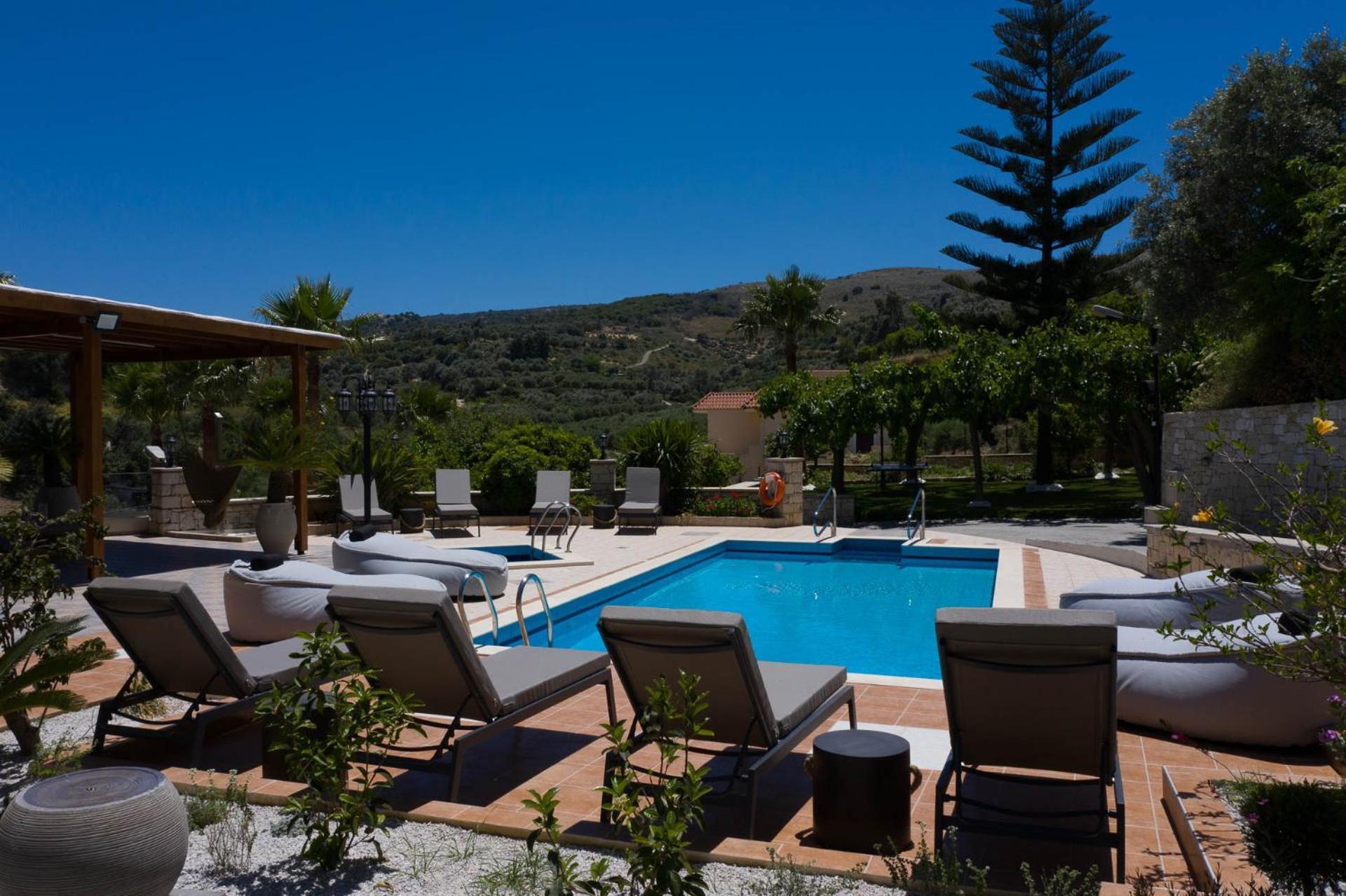 Kipo Paradiso Spa, Yoga & Gym Resort Kirianna Ngoại thất bức ảnh